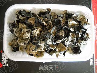 Three Pepper Black Fungus recipe