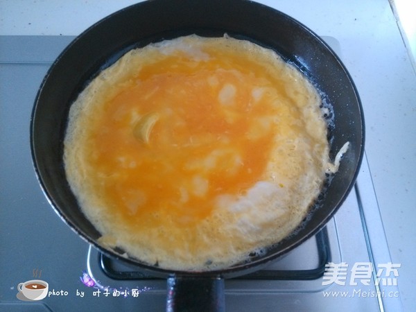 Fried Eggs with Fish Roe recipe