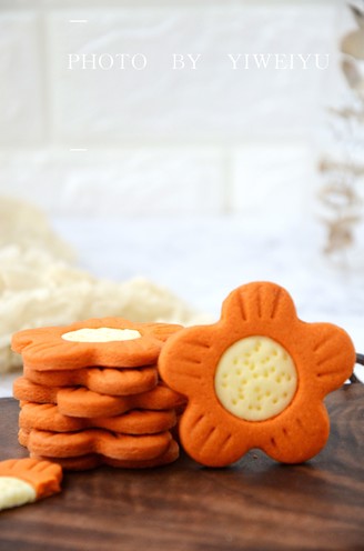 Sunflower Cheese Biscuits