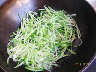 Shrimp Stewed with Radish Vermicelli recipe