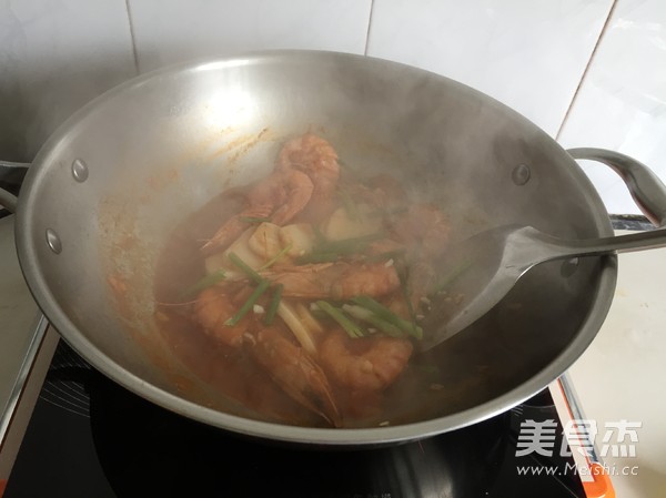 Braised Shrimp in Sweet and Spicy Oil recipe