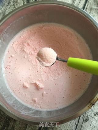 Strawberry Flavored Yogurt Ice Cream recipe
