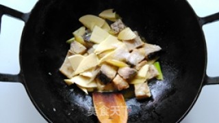 Braised Salted Fish with Winter Bamboo Shoots recipe