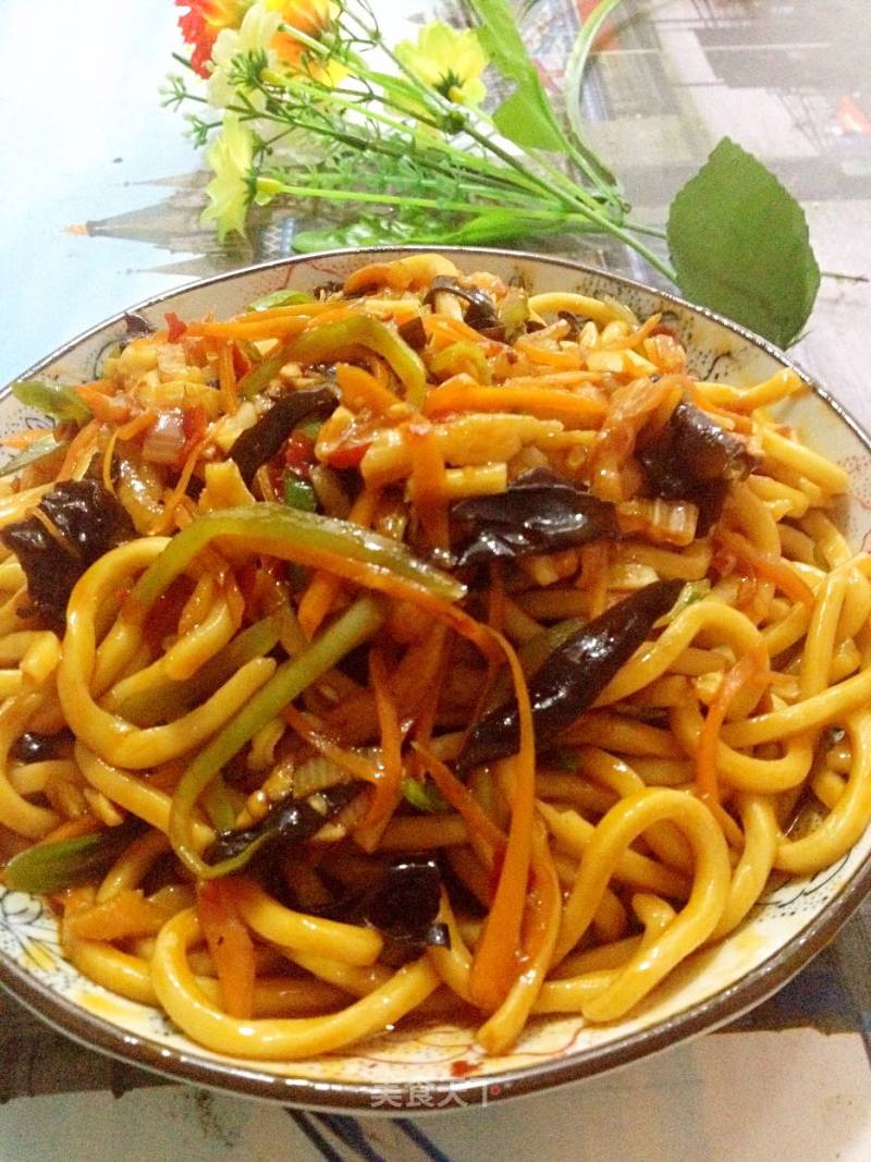 Fried Noodles with Yuxiang Pork recipe
