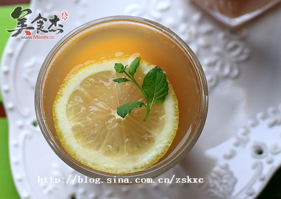 Assorted Fruit Iced Black Tea recipe