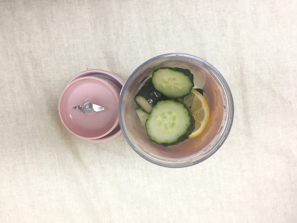 Cucumber Kiwi Juice recipe