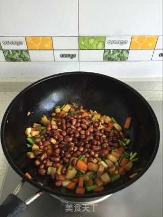 【changde】sweet and Sour Seasonal Vegetables and Peanuts recipe