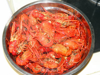 The Season of Fangs and Claws is Crazy-[spicy Crayfish] recipe