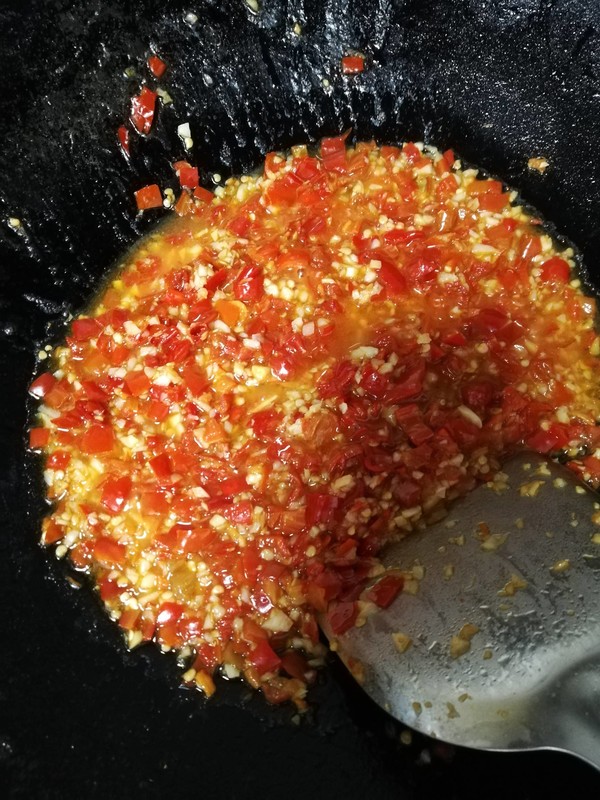 Chopped Pepper Fish Head recipe