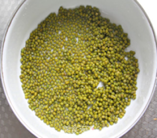 Rock Sugar Mung Bean Tremella Soup recipe