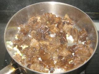 Fried Lettuce Slices with Black Fungus recipe