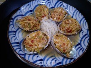 Steamed Abalone with Garlic recipe