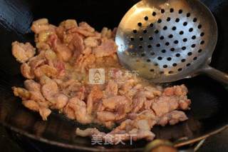 Fried Pork Slices with Lily recipe