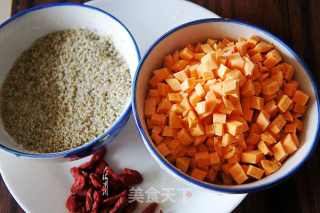 Black Millet Porridge with Sweet Potatoes and Wolfberry recipe