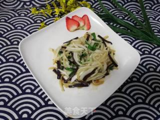 Vegetarian Stir-fried Cabbage Shreds recipe