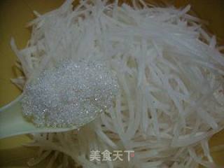 Sour and Spicy Appetizer Cold Dish------【sour and Spicy Carrot Shredded】 recipe