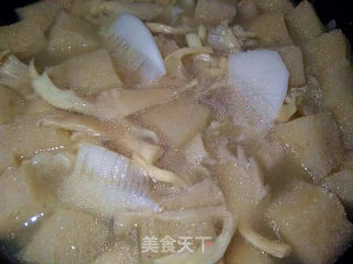 Snow Konjac Fresh Soup recipe