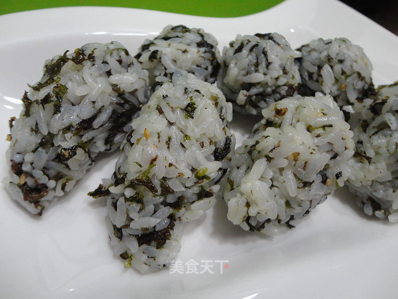 Use "wuchang Dao Huaxiang Rice" to Make "korean Seaweed Rice Ball" recipe