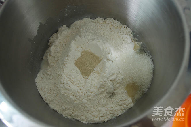 Simple and Simple White Toast---scalding Method recipe