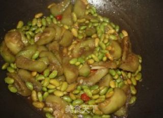 Loofah Stir-fried Edamame recipe