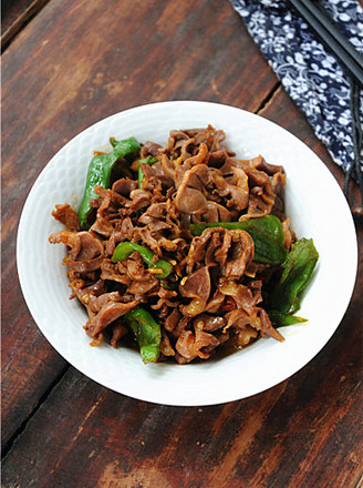 Dad’s Favorite Dish to Go with Alcohol---stir-fried Chicken Gizzard Flowers recipe