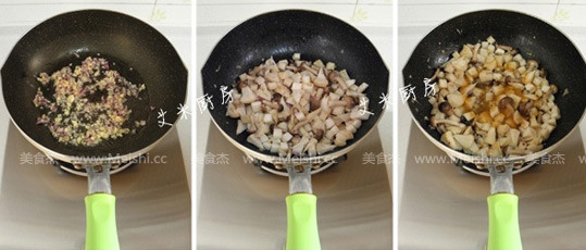 Braised Rice with Mushroom and Chicken Broth recipe