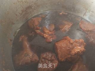 Donkey Meat in Sauce recipe