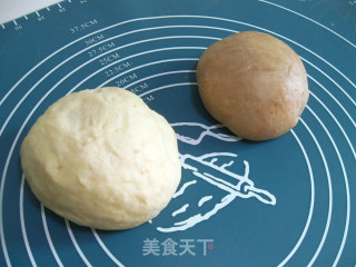 Two-color Yogurt Toast recipe