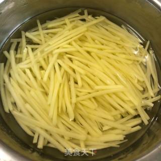 Hot and Sour Potato Shreds recipe