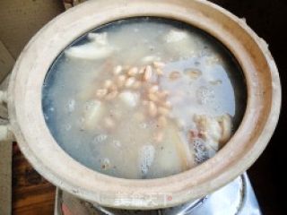 Stewed Pork Feet with Glutinous Rice Wine recipe