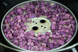 Purple Sweet Potato Mantou recipe