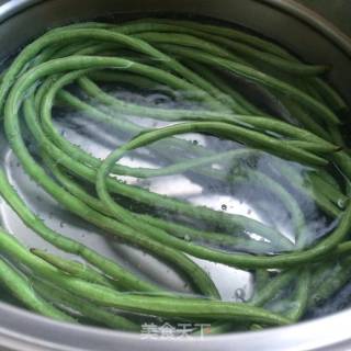 Cowpea Ring Stuffed Meat recipe