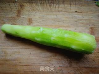 Lettuce with Vermicelli recipe