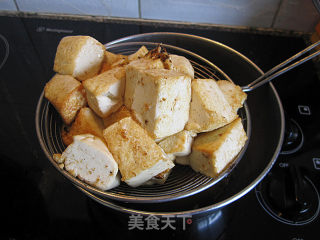 Braised Salmon Head with Tomato Tofu recipe