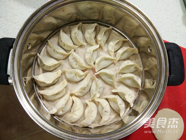 Buqiu Runzao Pork and Cabbage Dumplings recipe