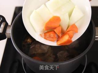 Mangosteen and Winter Melon Pork Rib Soup recipe
