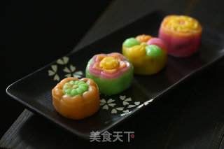 Colorful Three-dimensional Moon Cakes recipe