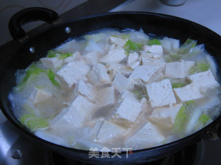 Pen Tube Fish Stewed with Cabbage Tofu recipe