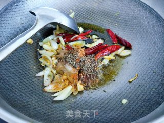 Stir-fried Spicy Real Egg recipe