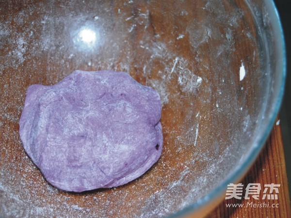 Purple Potato Bean Paste Dumpling recipe