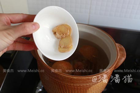 Cordyceps Mushroom Salted Broth recipe