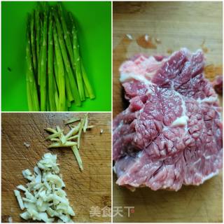 Boiled Beef and Asparagus recipe