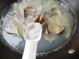 Clam and Winter Melon Soup recipe