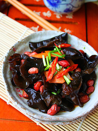 Black Vinegar Peanut Black Fungus recipe