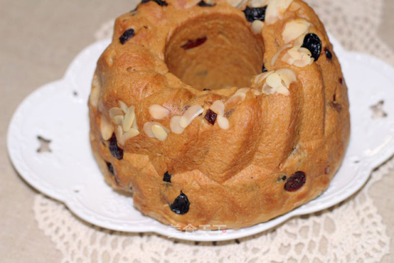 Who Says Holiday Bread Can Only be Eaten During The Holidays, and There are Delicious Cuckoo Huffs Anytime recipe