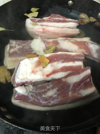 Pork with Dried Plums and Vegetables recipe