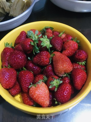 Boiled Strawberry Jam recipe