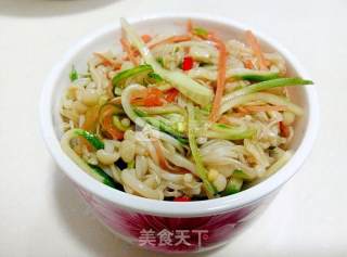 Challenging The Taste Buds-small Hot Peppers Mixed with Enoki Mushrooms recipe