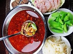 Spicy Bloody Fish Fillet Hot Pot recipe