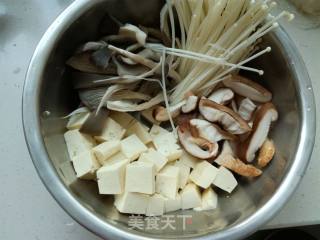 Mushroom Tofu Miso Soup recipe